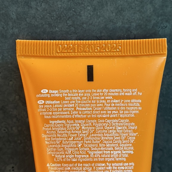 Dr. Botanicals Turmeric Superfood Restoring Mask - Picture 3 of 5